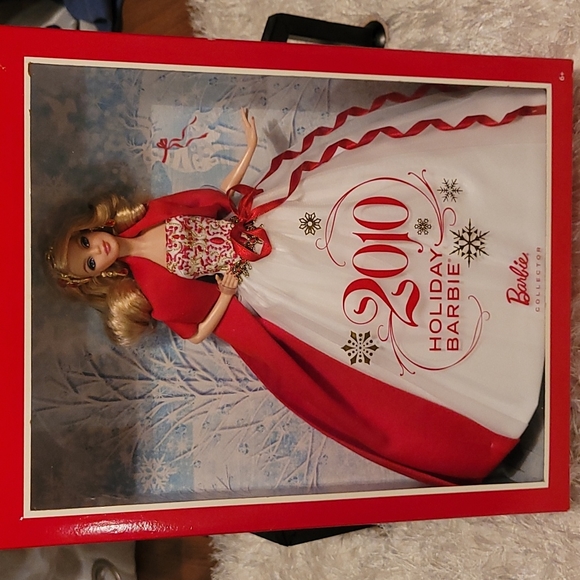 2010 Holiday Barbie - new in box - Picture 2 of 2